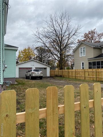 129 N Mason Street, Saginaw, MI 48602