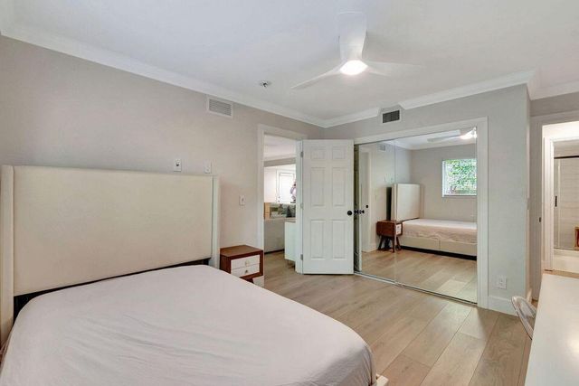 49 SE 7th Avenue 2, Delray Beach, FL 33445