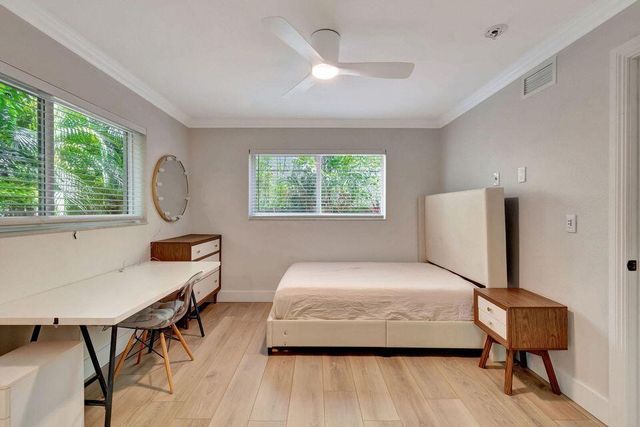 49 SE 7th Avenue 2, Delray Beach, FL 33445