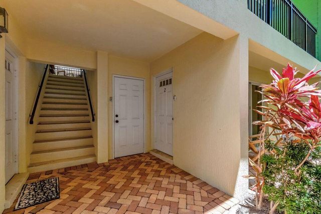49 SE 7th Avenue 2, Delray Beach, FL 33445