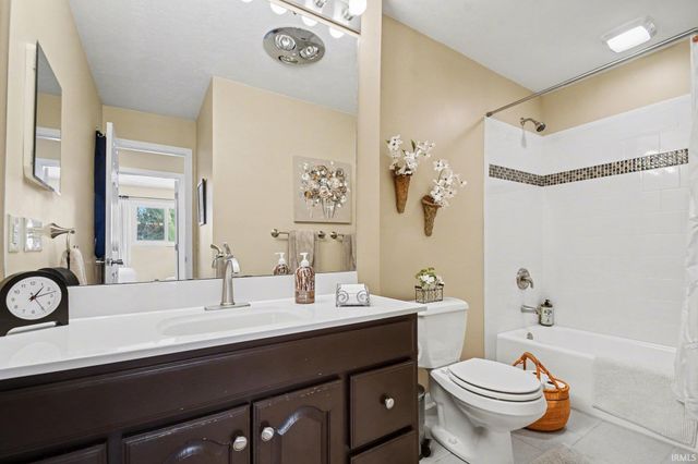 3519 Springbrook Drive, South Bend, IN 46614