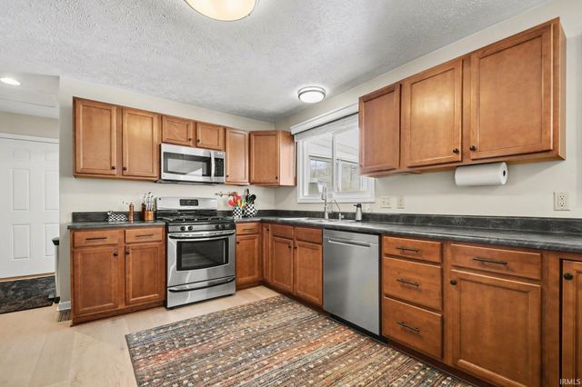 3519 Springbrook Drive, South Bend, IN 46614