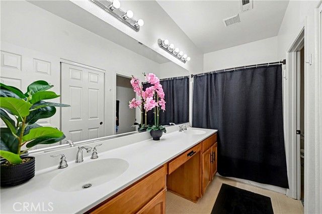 293 Reef Point Way 6, Oceanside, CA 92058