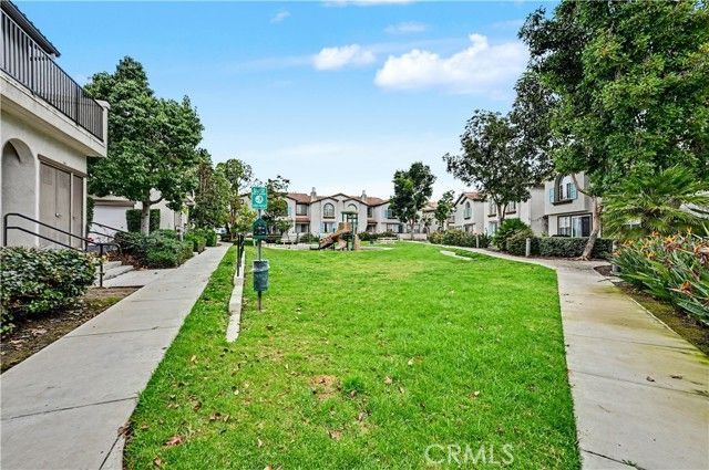 293 Reef Point Way 6, Oceanside, CA 92058