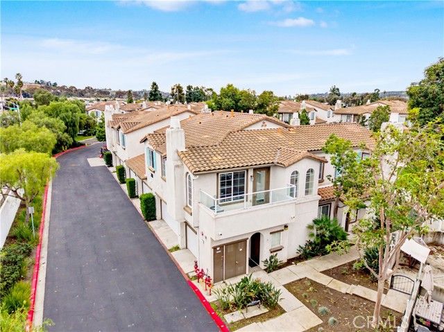 293 Reef Point Way 6, Oceanside, CA 92058