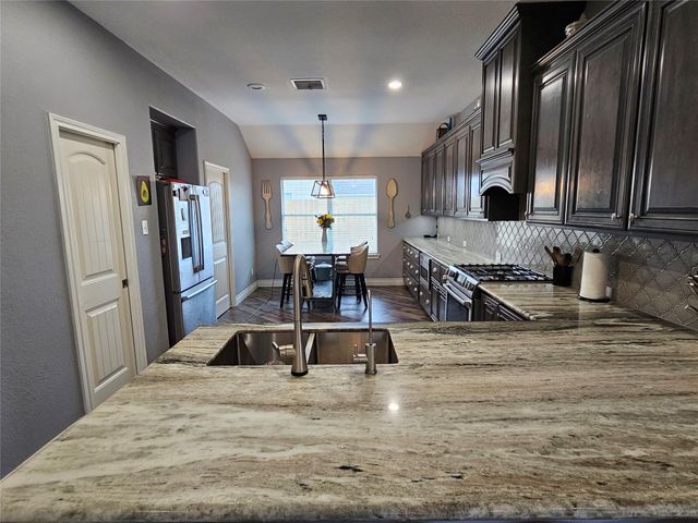 8215 Montego Bay Drive, Baytown, TX 77523