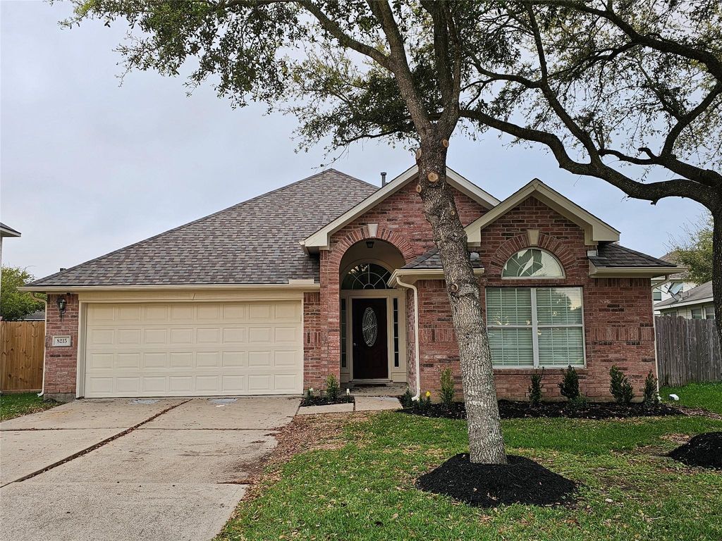 8215 Montego Bay Drive, Baytown, TX 77523
