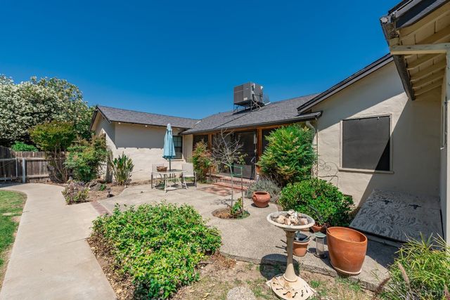 439 W Bush Street, Lemoore, CA 93245