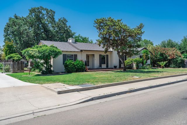 439 W Bush Street, Lemoore, CA 93245