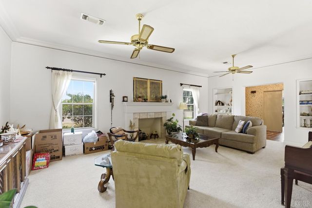 439 W Bush Street, Lemoore, CA 93245
