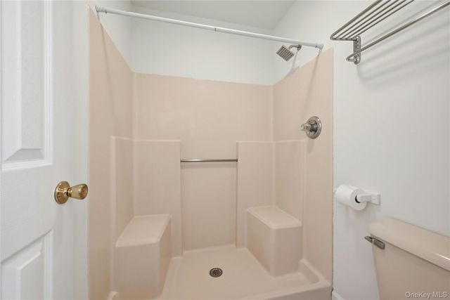 2675 Kerwin Boulevard, Greenport, NY 11944