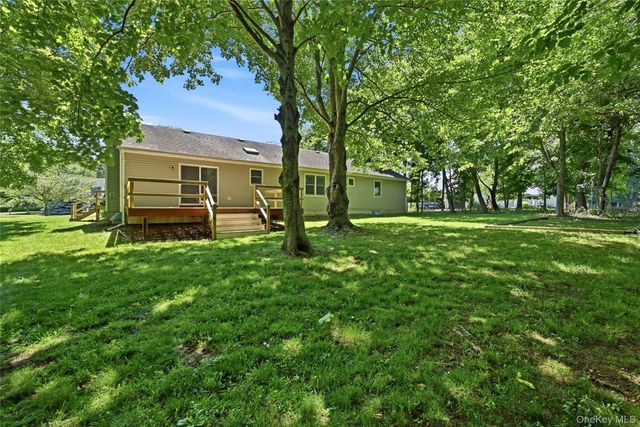 2675 Kerwin Boulevard, Greenport, NY 11944