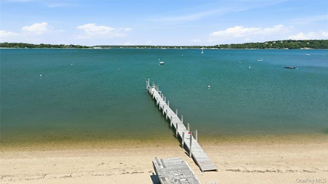 2675 Kerwin Boulevard, Greenport, NY 11944