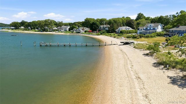 2675 Kerwin Boulevard, Greenport, NY 11944