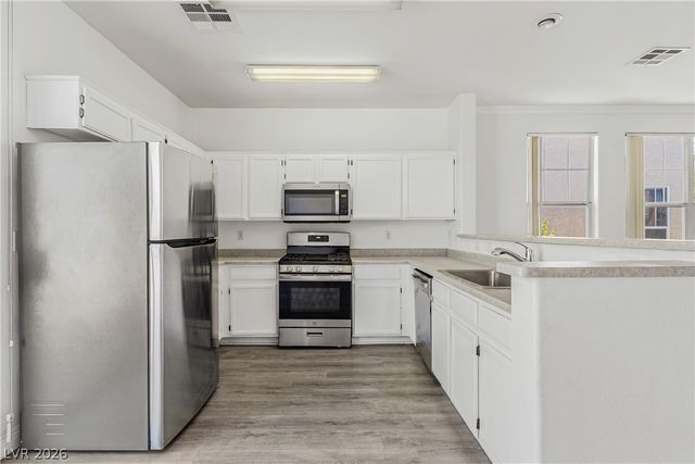 2520 Bottle Palm Court, Las Vegas, NV 89106