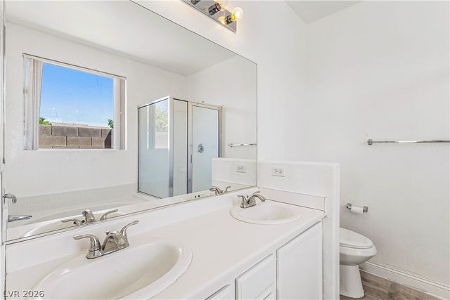 2520 Bottle Palm Court, Las Vegas, NV 89106
