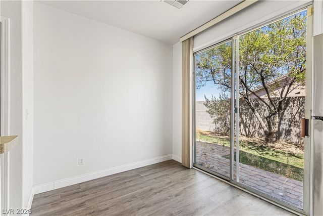 2520 Bottle Palm Court, Las Vegas, NV 89106