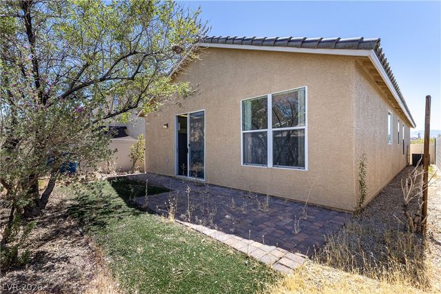2520 Bottle Palm Court, Las Vegas, NV 89106