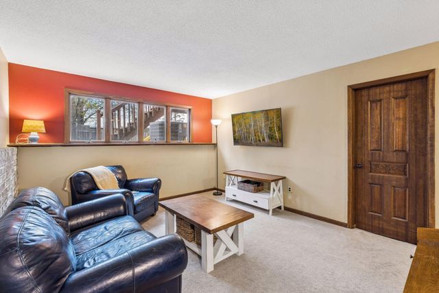 2327 Hidden Valley Lane, Stillwater, MN 55082