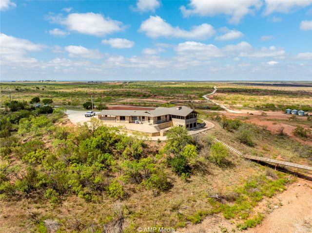 12416 FM 707, Hawley, TX 79525