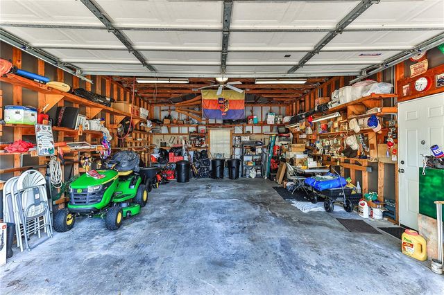 11071 W THOREAU PLACE, Crystal River, FL 34428