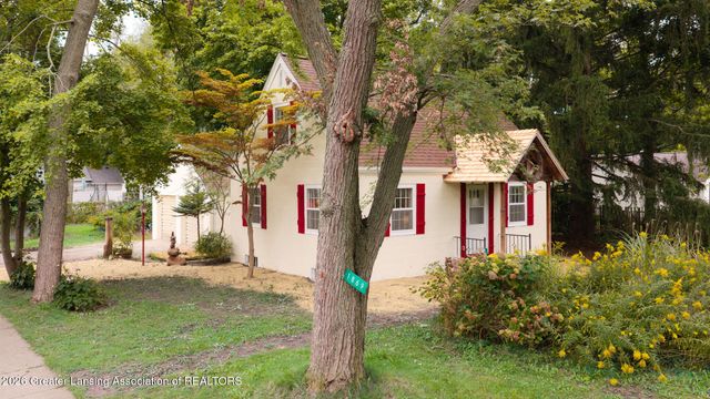 1869 Hall Street, Holt, MI 48842