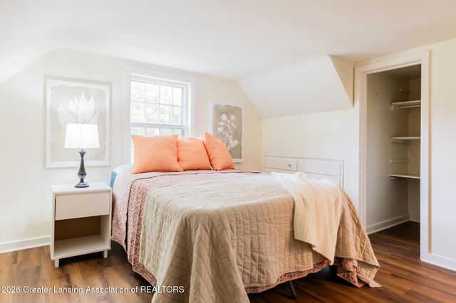 1869 Hall Street, Holt, MI 48842