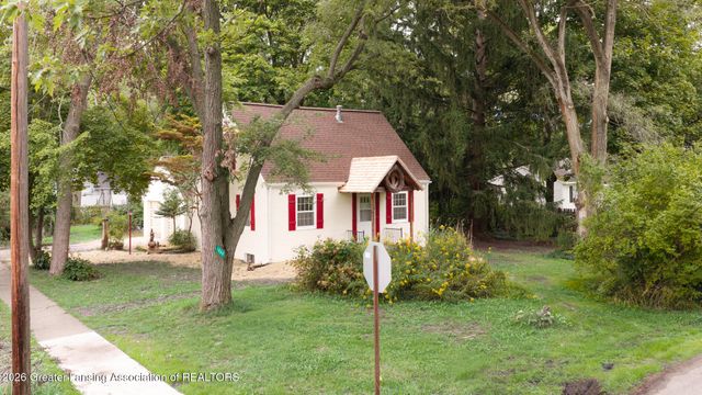 1869 Hall Street, Holt, MI 48842