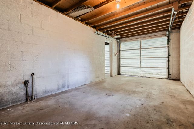1869 Hall Street, Holt, MI 48842