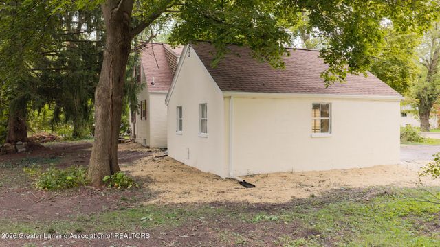 1869 Hall Street, Holt, MI 48842