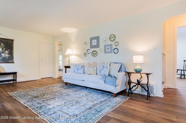 1869 Hall Street, Holt, MI 48842