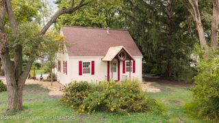 1869 Hall Street, Holt, MI 48842