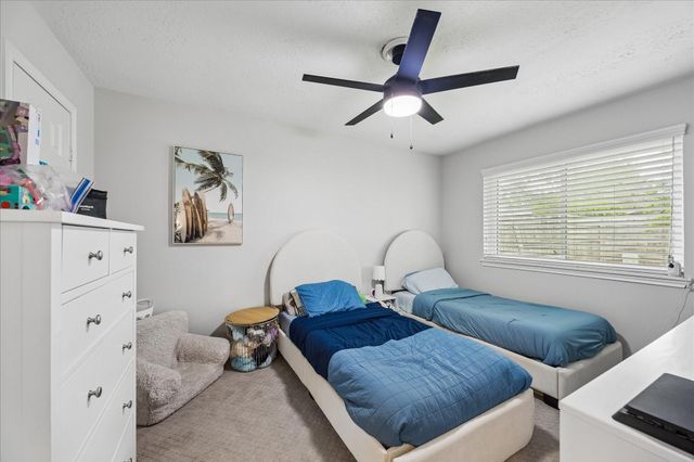 16931 Creek Line Drive, Friendswood, TX 77546