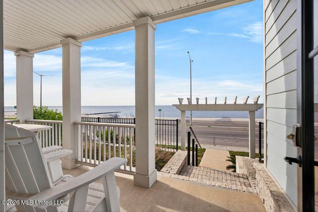 2508 Beach Boulevard, Biloxi, MS 39531