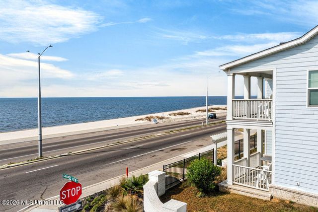 2508 Beach Boulevard, Biloxi, MS 39531