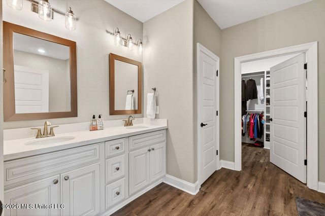 2508 Beach Boulevard, Biloxi, MS 39531