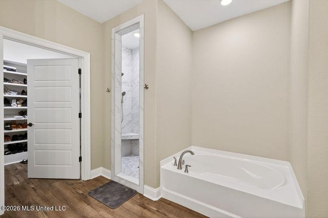 2508 Beach Boulevard, Biloxi, MS 39531