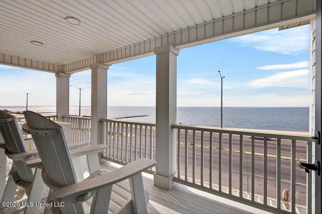 2508 Beach Boulevard, Biloxi, MS 39531