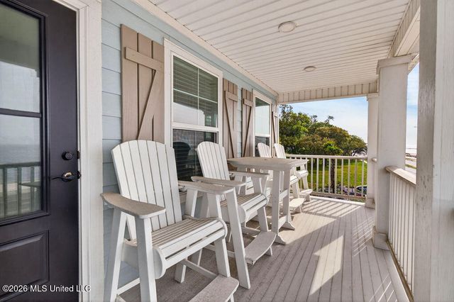 2508 Beach Boulevard, Biloxi, MS 39531