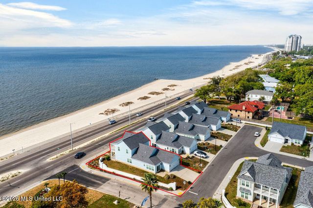 2508 Beach Boulevard, Biloxi, MS 39531