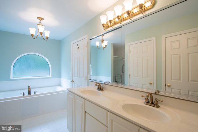 236 BECKINGTON CT, Middletown, DE 19709