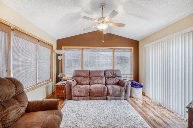 14943 Hillside Circle NW, Prior Lake, MN 55372