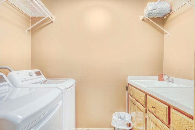 14943 Hillside Circle NW, Prior Lake, MN 55372