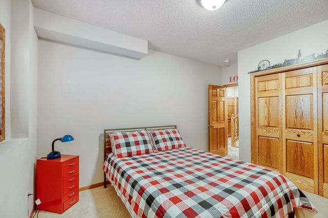 14943 Hillside Circle NW, Prior Lake, MN 55372