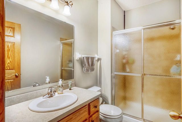 14943 Hillside Circle NW, Prior Lake, MN 55372