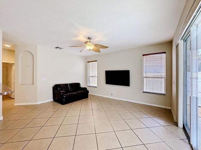 5747 Sunberry Circle, Fort Pierce, FL 34951