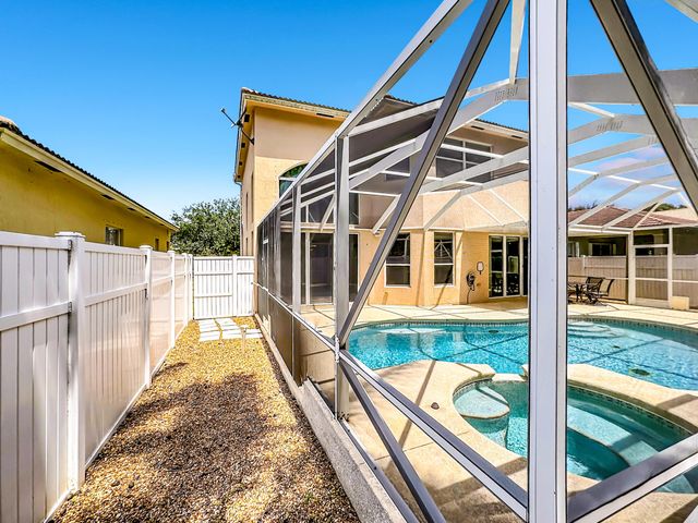 5747 Sunberry Circle, Fort Pierce, FL 34951