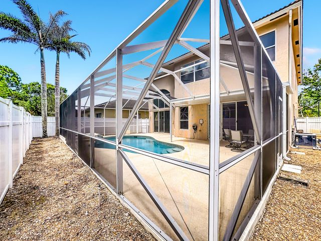 5747 Sunberry Circle, Fort Pierce, FL 34951