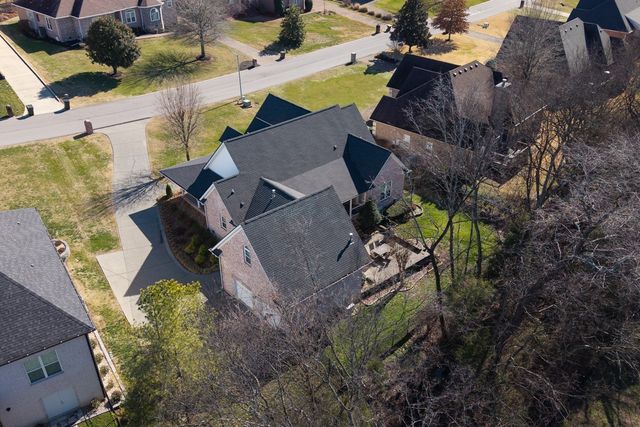 117 Collinwood Dr, Gallatin, TN 37066
