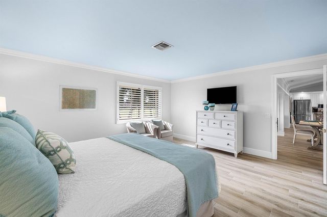 10420 Seaholly Terrace, Boynton Beach, FL 33436